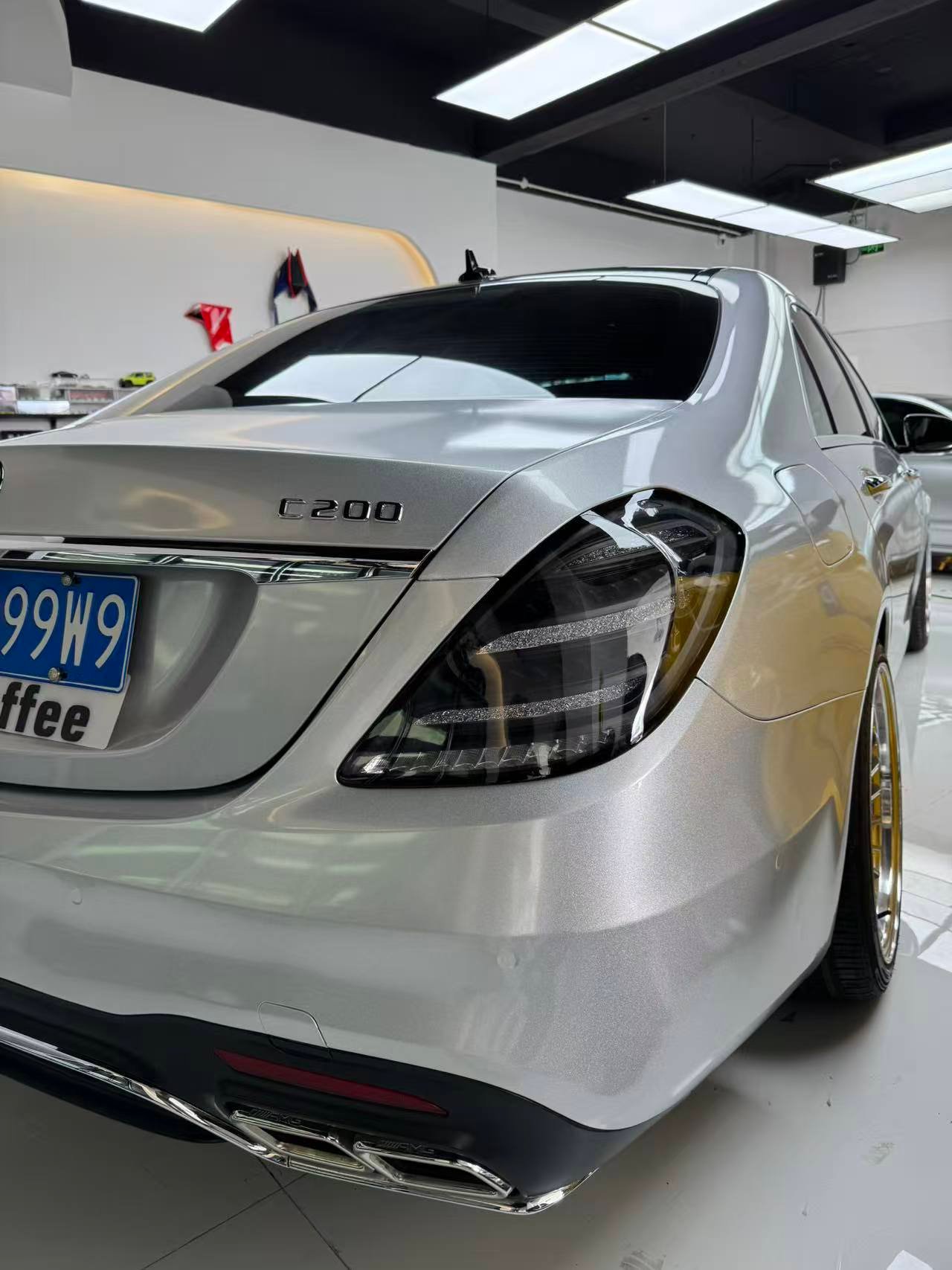 Full Range Mercedes S-Class Custom Modified Clear Taillight Assembly - view 2