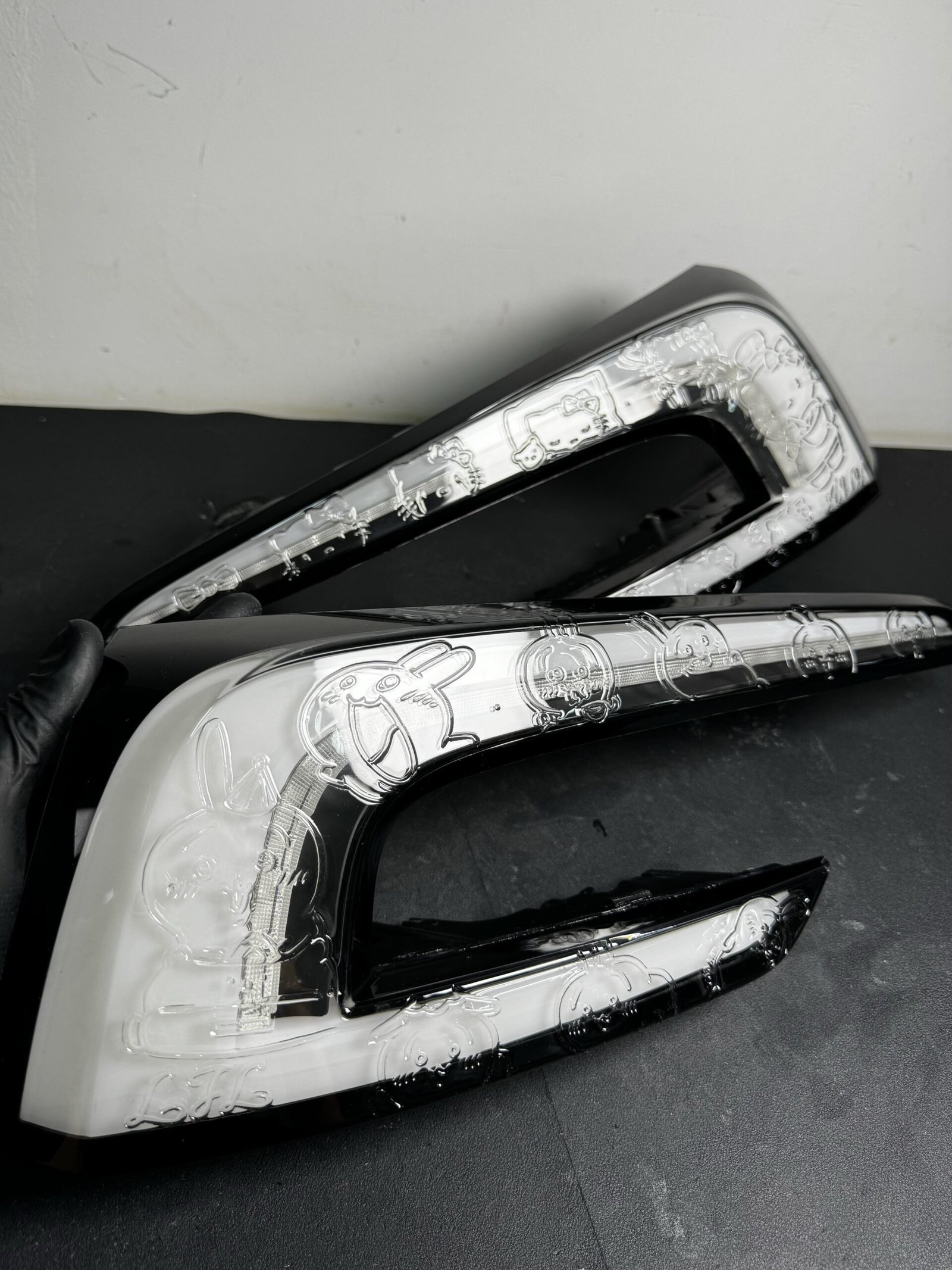 Tesla Model 3 White Base Taillight Decorative Carving Cover - view 3