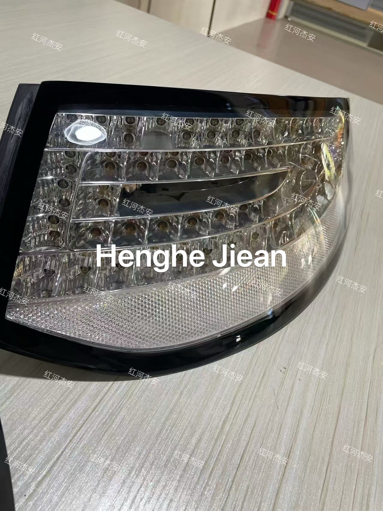 Porsche 911 Transparent Silver – Bottom Tail Lights, Processed from Original – Factory Parts - view 6