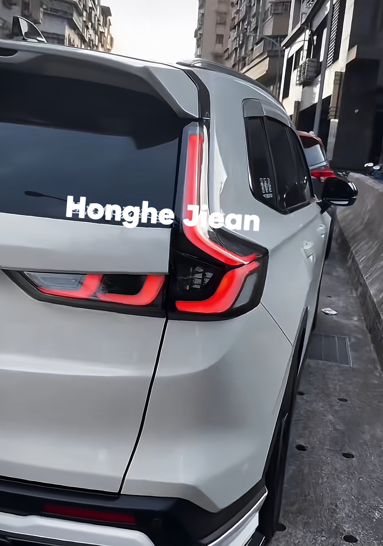 Honda CRV High – Quality Transparent Venom – style Tail Lights – Ideal for Night Driving with Enhanced Visibility and Trendy Stylish Upgrade - view 5